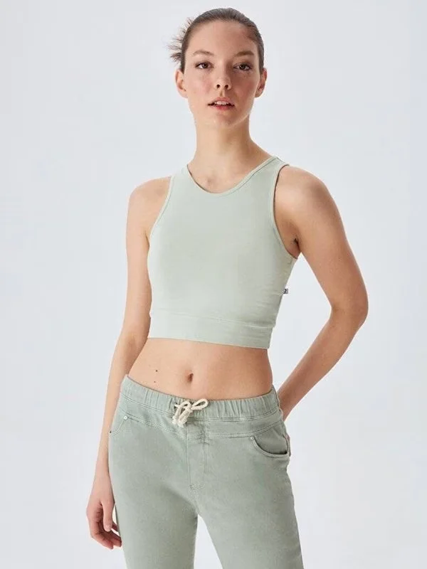 MAICË PËR FEMRA
